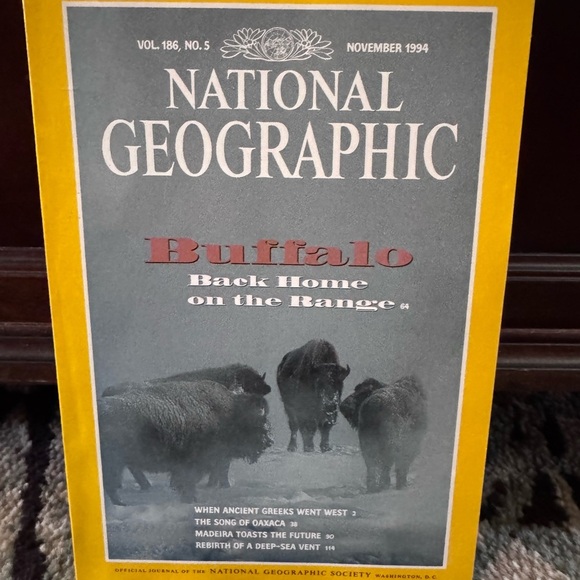 National Geographic Complete 1994 Issues with Maps - Picture 12 of 13